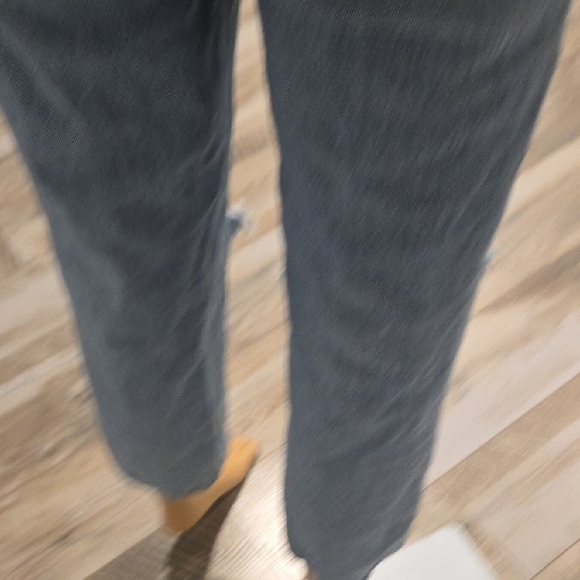 Pistola Ripped Light Blue Cropped Jeans - Picture 8 of 10